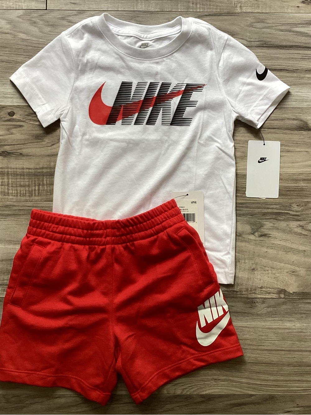 Nike boys Tee & Shorts outfit size 4(NWT) ~PRICE IS FIRM, NO OFFERS~